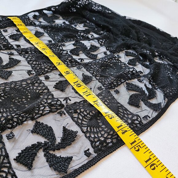 Pretty Cropped Beaded Bolero/Jacket/Cardigan - Picture 10 of 11